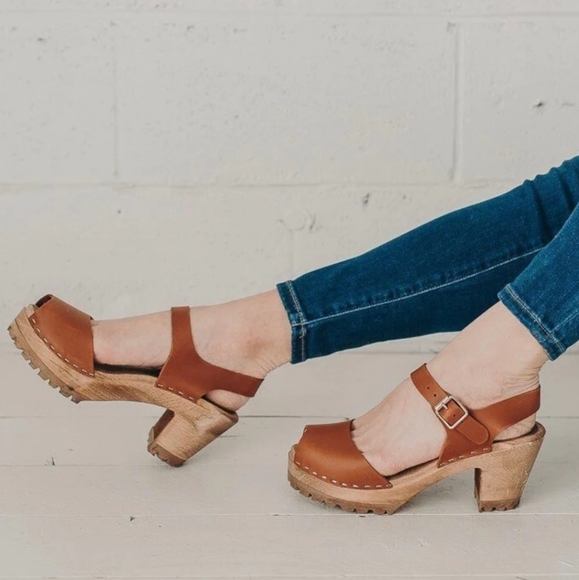MIA Greta Swedish Clog Free People Size 38 & 40 Luggage Brown Leather Peep Toe - Picture 11 of 13